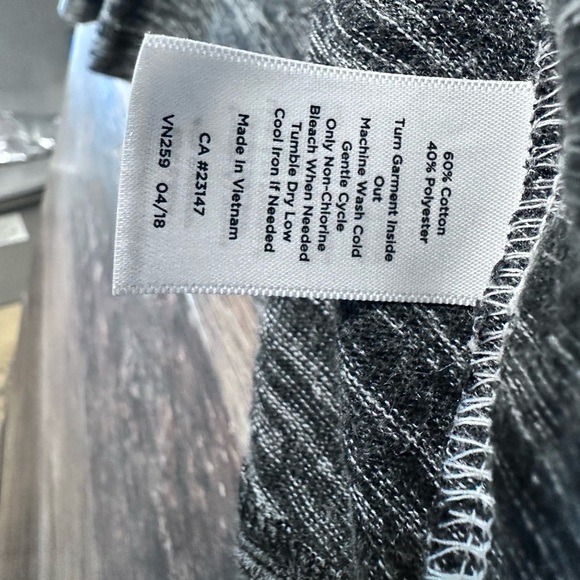 Talbots Colorblock Cardigan Sweater Womens Size LP - Picture 6 of 7